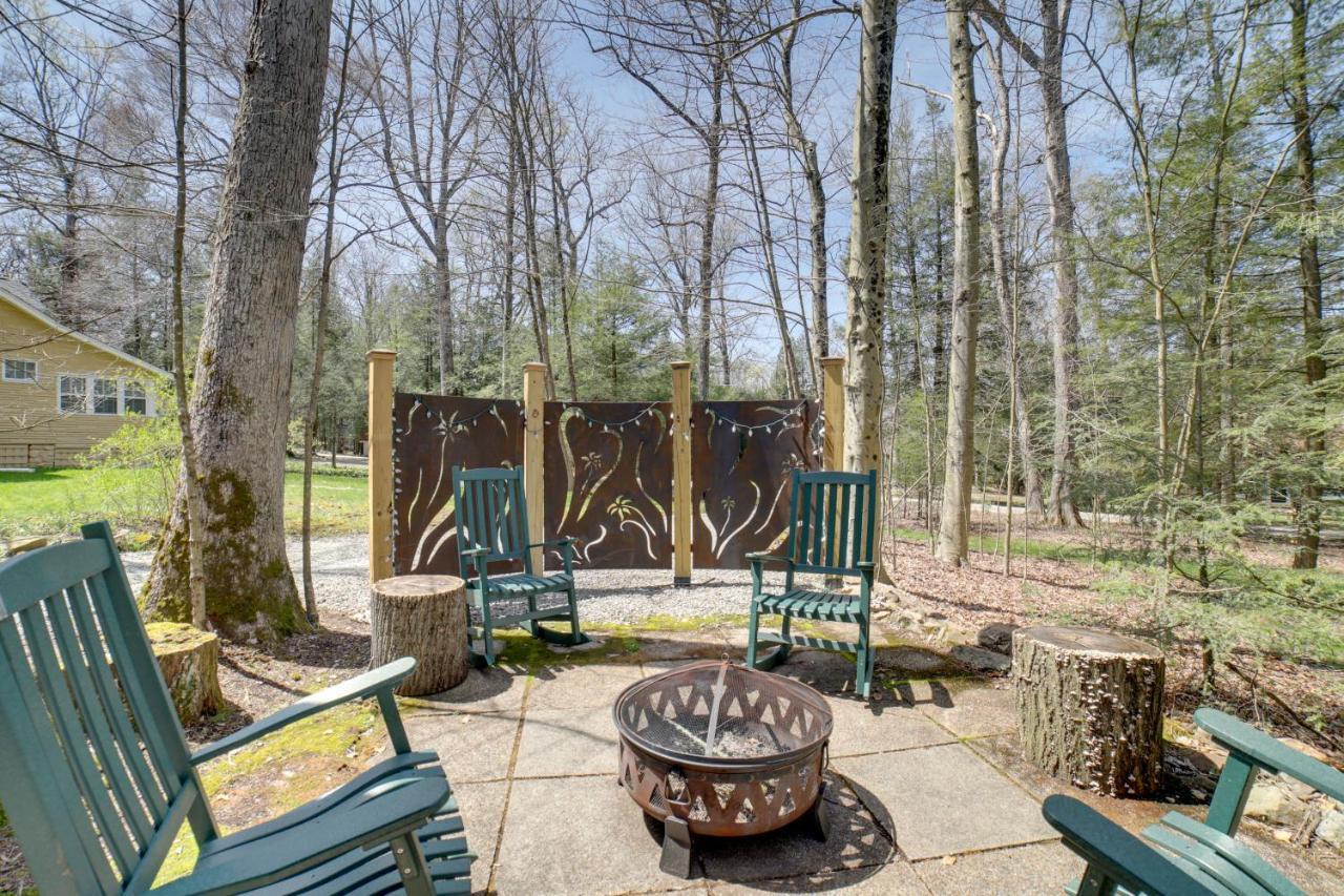 Pet-Friendly Pennsylvania Vacation Rental With Pool! Laughlintown エクステリア 写真